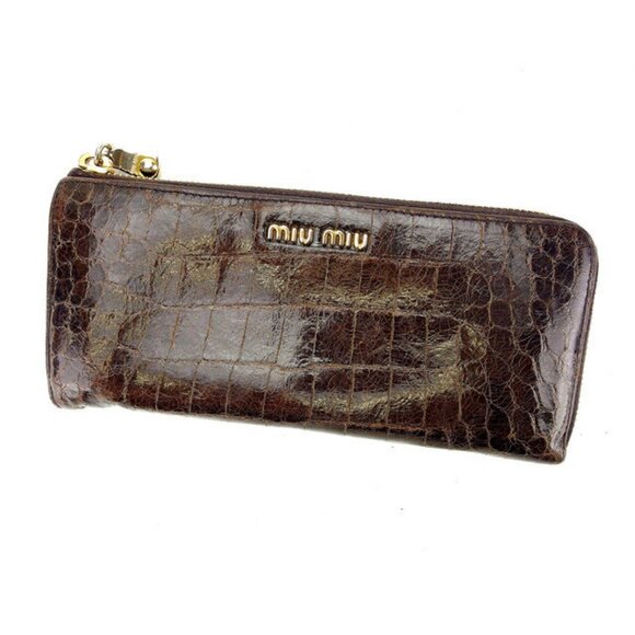 miumiu Wallet Purse zipper wallet Woman Authentic Used